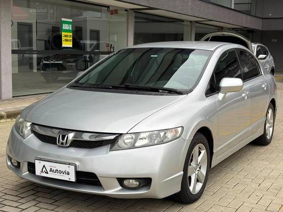 HONDA CIVIC 1.8 LXS 16V FLEX 4P MANUAL HONDA CIVIC 1.8 LXS 16V FLEX 4P MANUAL